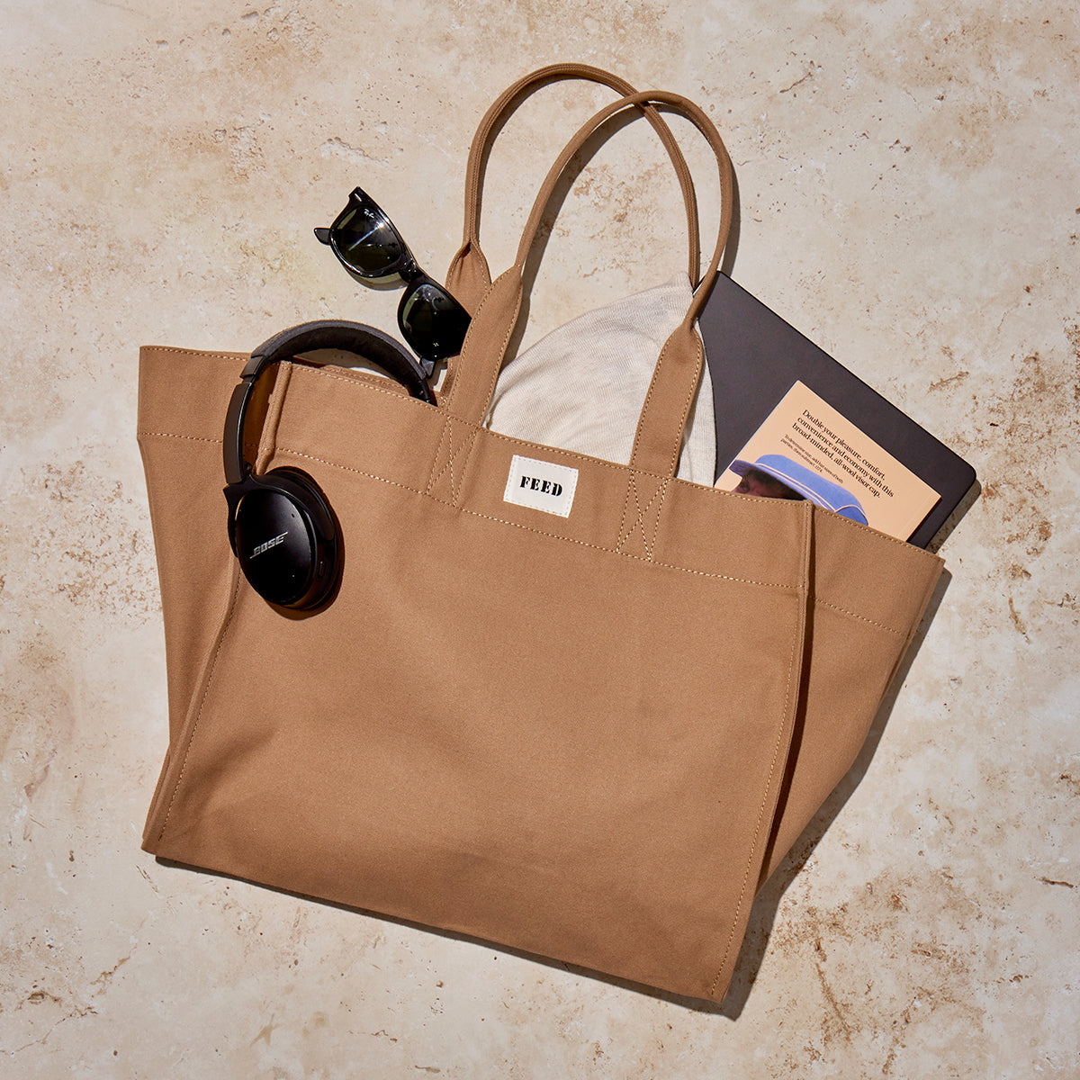 Taupe | Lifestyle of taupe Carryall