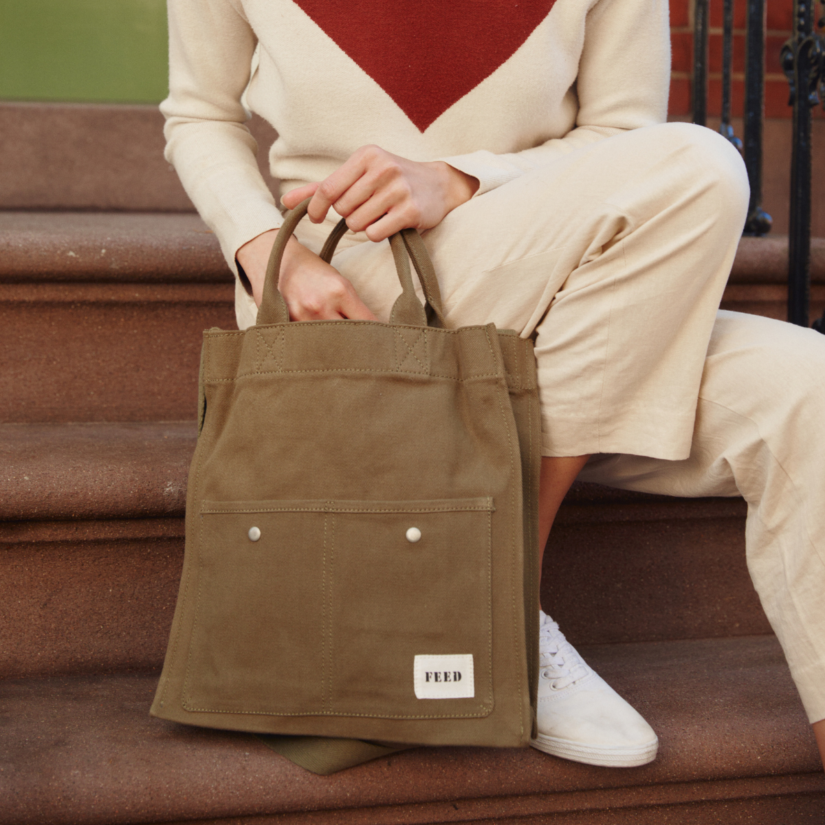 Army Green | Lifestyle
