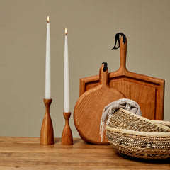 Circle serving board | alt image